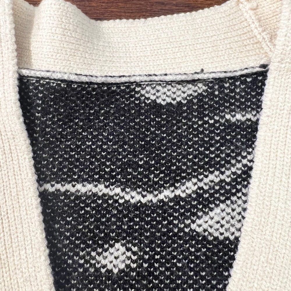 Oversized Chunky Knit Whimsigoth Sweater Small Cat Pattern Cardigan Artsy Unique - Picture 5 of 8